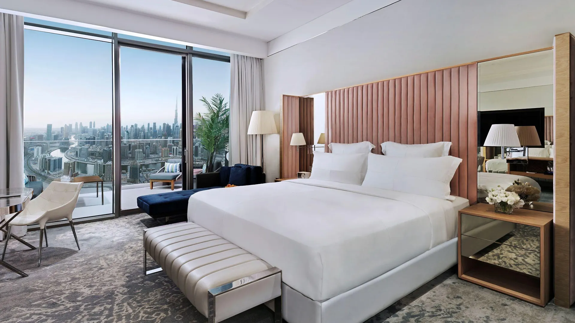 Sls Dubai Hotel & Residences