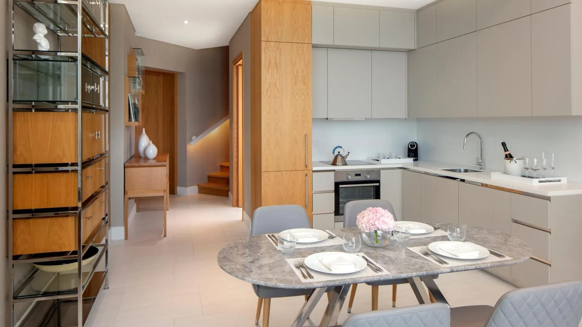 Sls Dubai Hotel & Residences