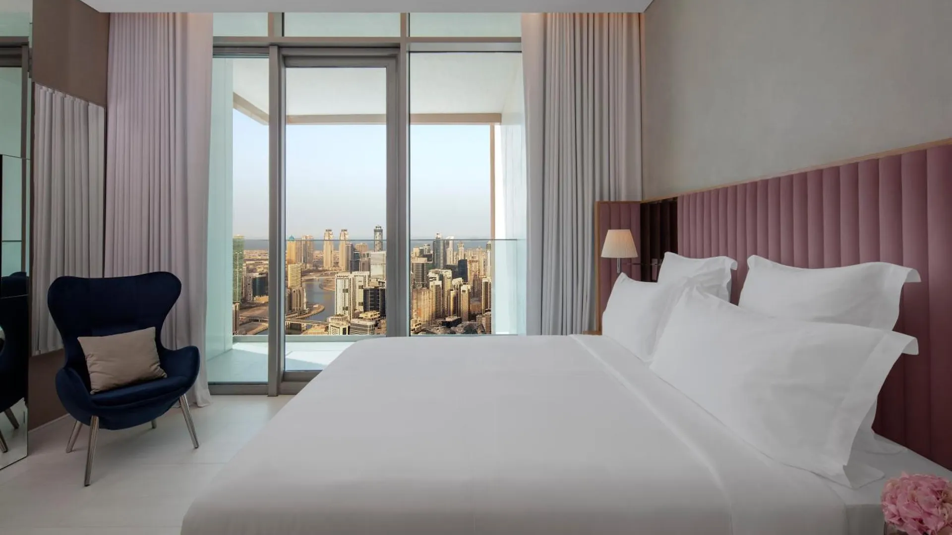 Sls Dubai Hotel & Residences