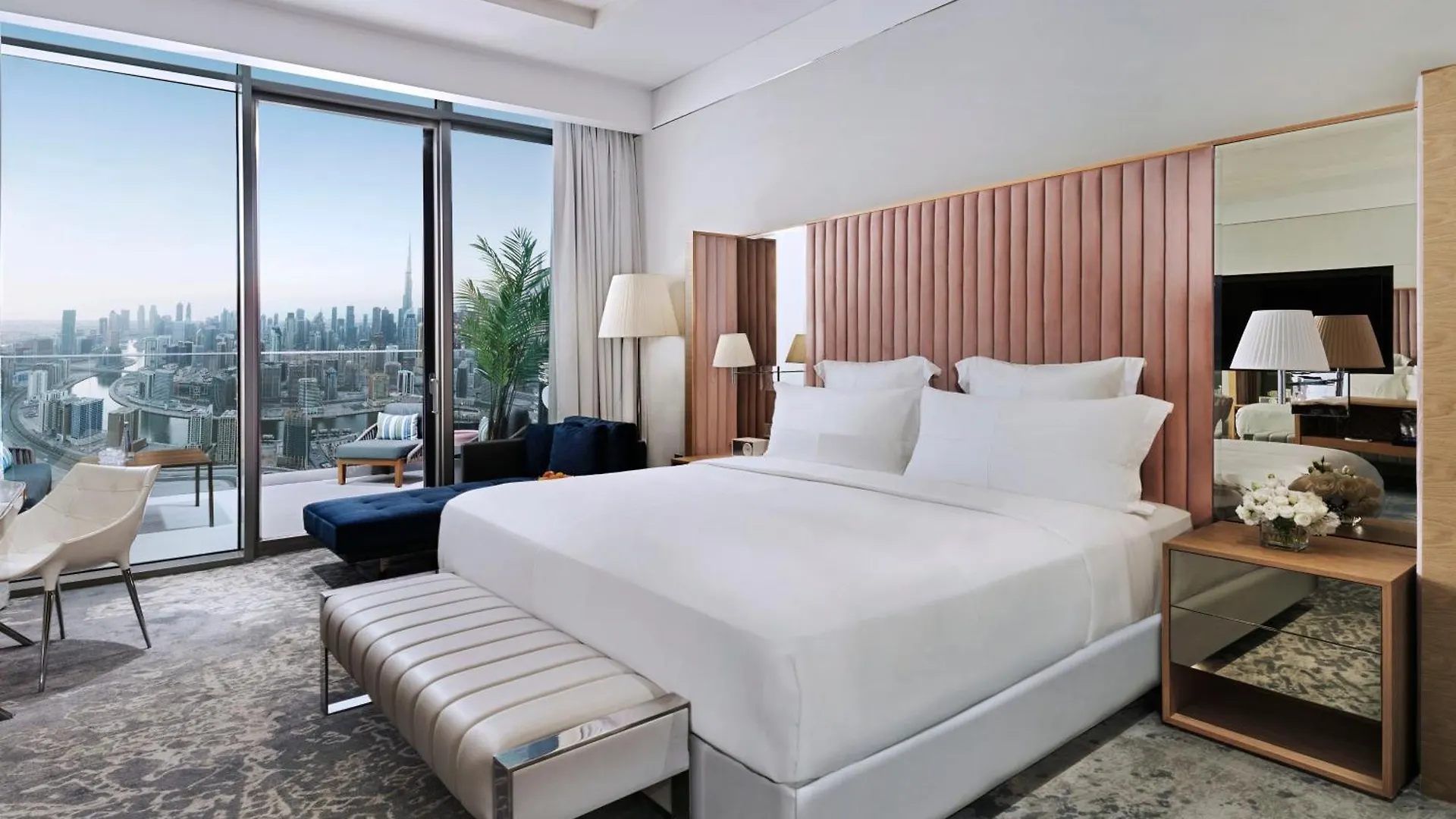 Sls Dubai Hotel & Residences